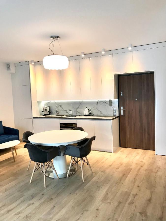 Apartament Rodzinny Z Duzym Tarasem โปกอร์เชลีจา ภายนอก รูปภาพ